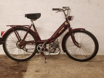 CADY 50 MOTOBECANE ROUGE